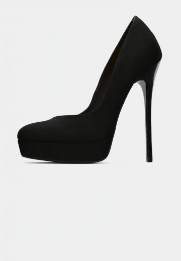 Туфли на высоком каблуке