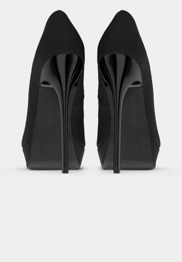 Туфли на высоком каблуке