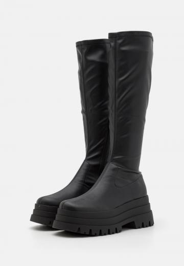 Сапоги на платформе