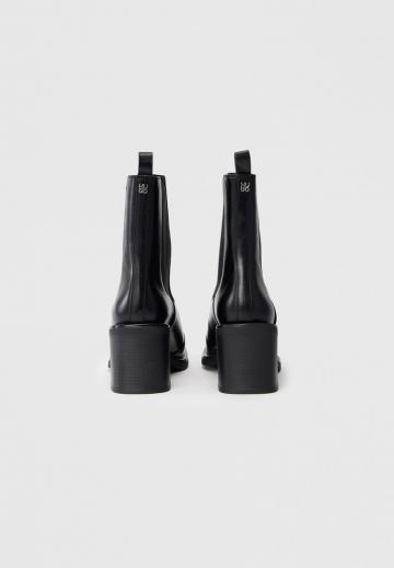 Полусапожки на платформе