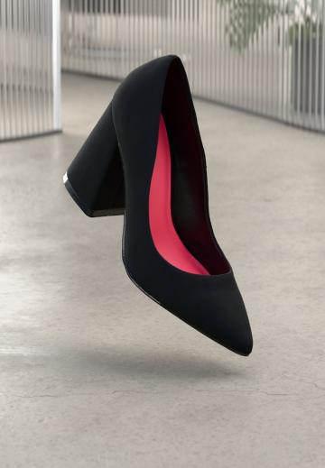 Туфли с высоким носом