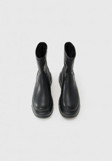 Полусапожки