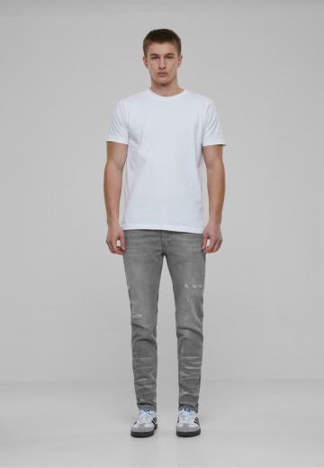 Узкие джинсы