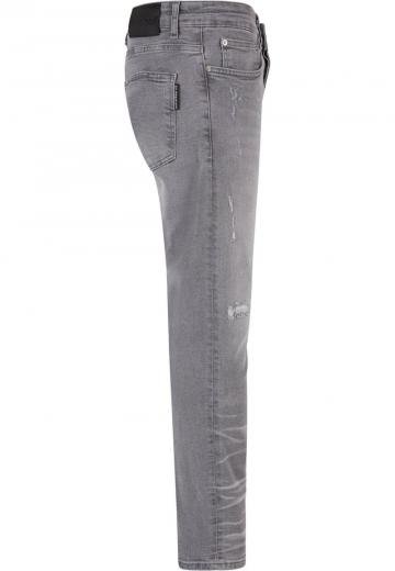 Узкие джинсы