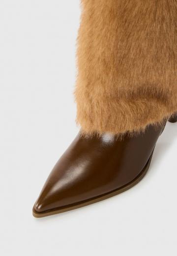 Высокие сапоги