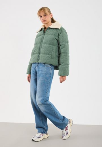 Вельветовая куртка