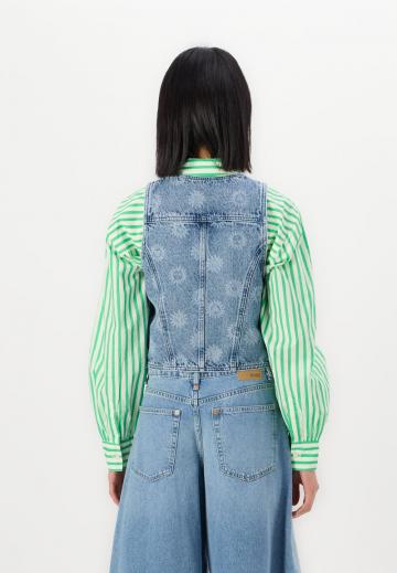 Джинсовая жилетка