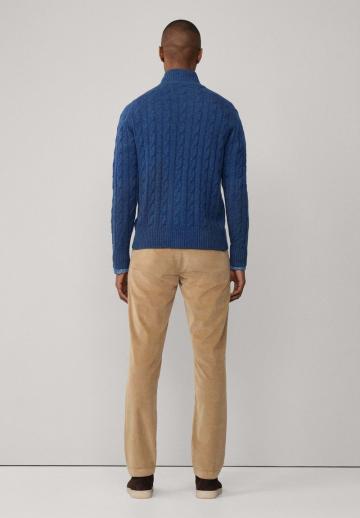 Вязаная кофта