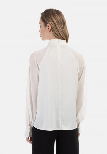 Атласная блузка