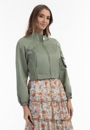 Куртка с накладнымит карманами