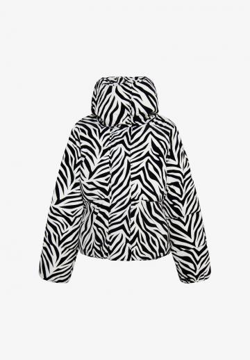 Зимняя куртка