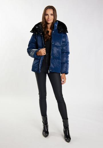 Зимняя куртка