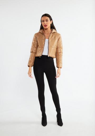 Короткая куртка