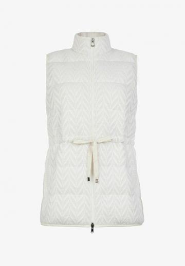 Длинный жилет