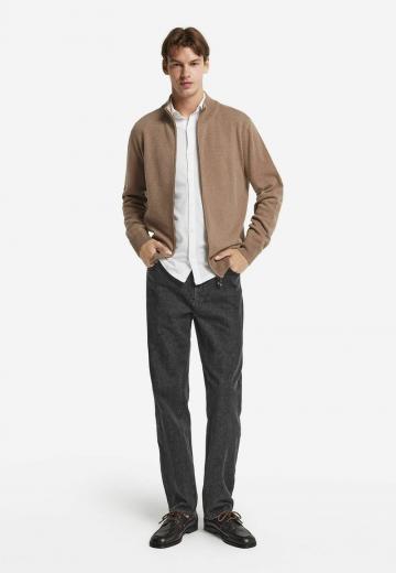 Вязаная кофта