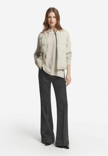 Пуховой жилет