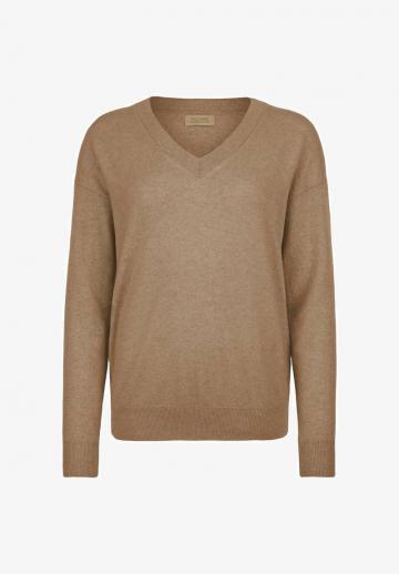 Пуловер с вырезом V