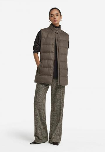 Длинный жилет