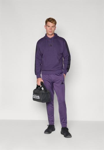 Спортивная кофта