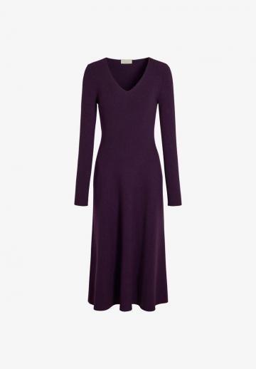 Вязаное платье