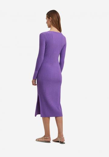 Платье футляр