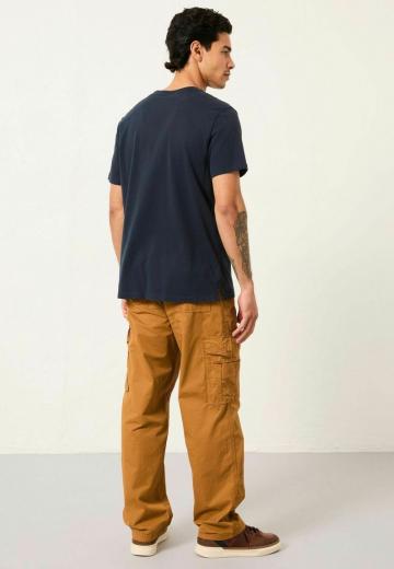 Брюки с накладными карманами