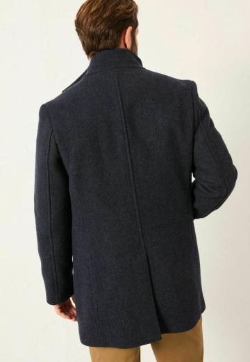 Короткое пальто