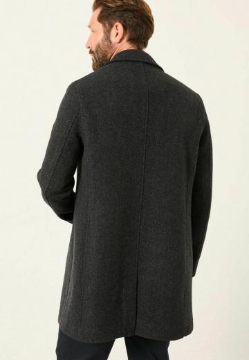 Короткое пальто