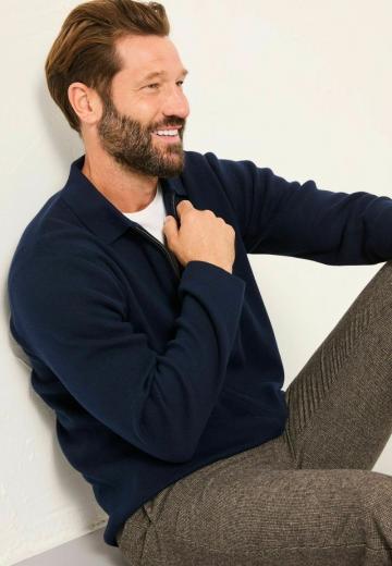 Вязаная кофта