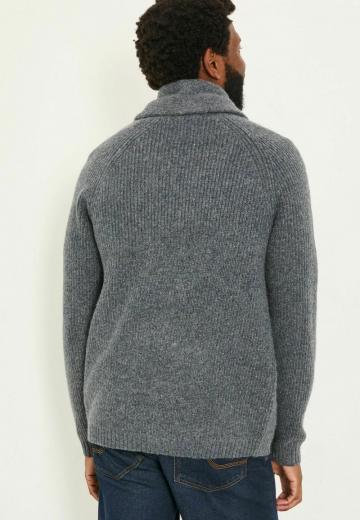 Вязаная кофта