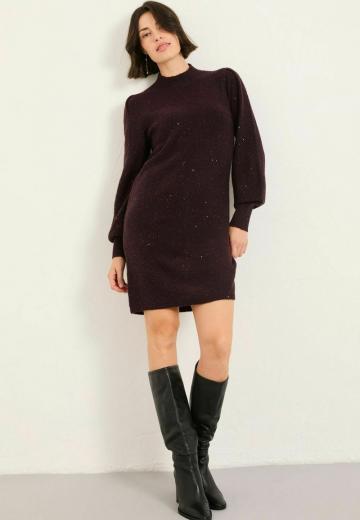 Вязаное платье