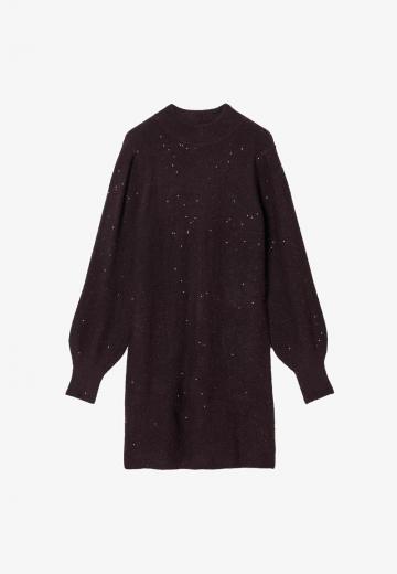 Вязаное платье