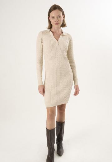 Вязаное платье