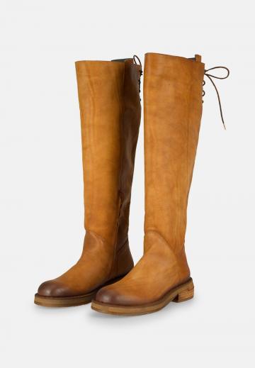 Сапоги на шнуровке