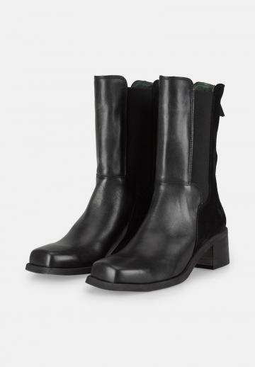 Гандбольные кроссовки