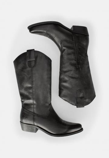 Широкие сапоги