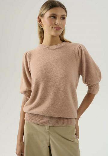 Пуловер с рукавом три четверти