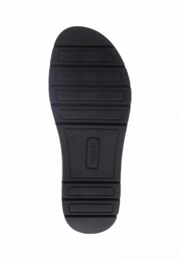 Сапожки на танкетке