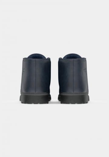 Ботинки на шнуровке