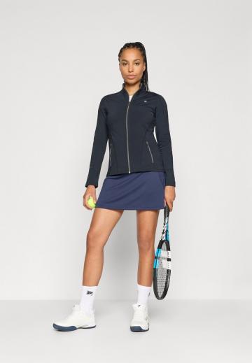 Спортивная куртка