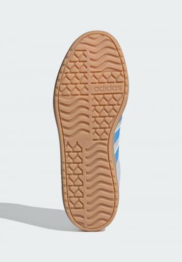 Тренировочные кроссовки