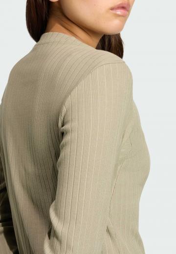 Вязаное платье