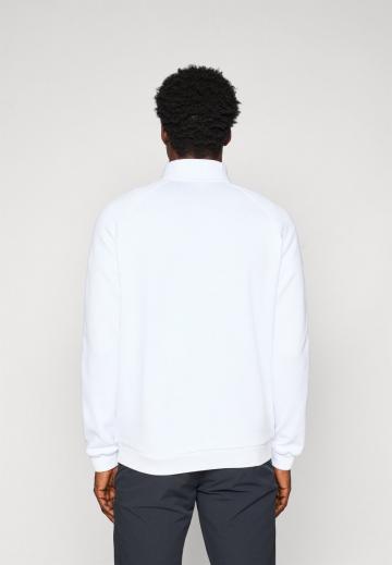 Спортивная кофта