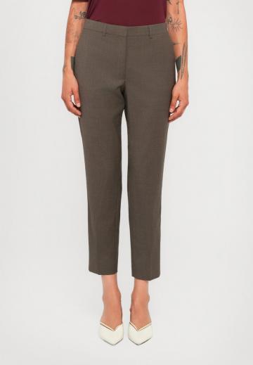 Узкие брюки