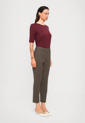 Узкие брюки