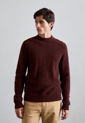Пуловер