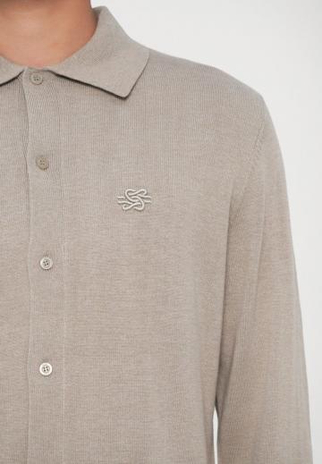 Вязаная кофта