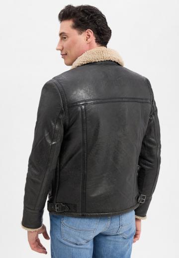 Кожаная куртка