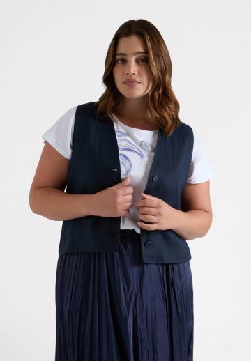 Джинсовая жилетка