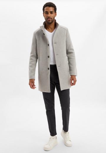 Шерстяное пальто